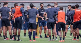 Entre saídas, desfalques e um técnico em crise, o Remo tenta evitar que a temporada vire uma tragicomédia à la Chespirito.