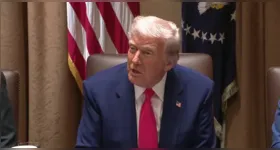 Imagem ilustrativa da notícia Trump ameaça taxar produtos farmacêuticos em 250%