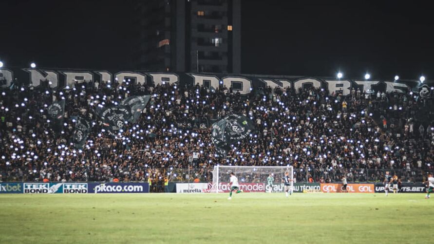 Leão vai voltar a mandar jogos no Baenão