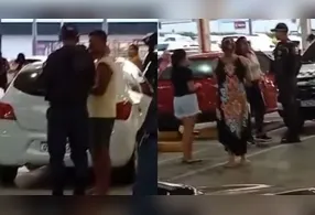 O caso envolveria uma traição, atribuída a um homem que foi flagrado com a amante no carro.