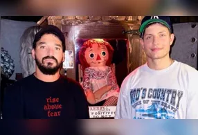 Imagem ilustrativa da notícia Comediante compra casa onde fica a boneca Anabelle