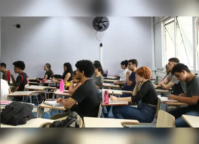 Órgãos como o Instituto Nacional do Seguro Social (INSS) e Agência Nacional de Transportes Terrestres (ANTT) ofertam vagas com salários atrativos.