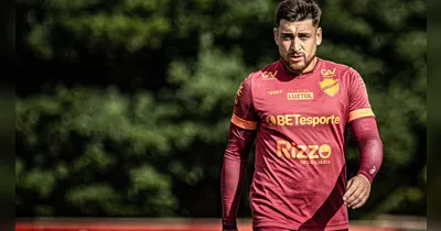 Volante João Vieira, ex-Paysandu, hoje no Vila Nova