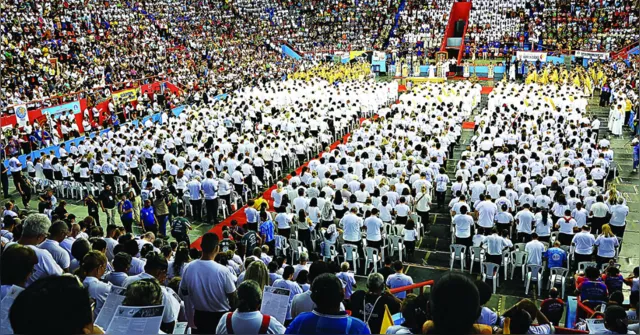 Imagem ilustrativa da notícia Solenidade de Corpus Christi reuniu paróquias de toda Belém