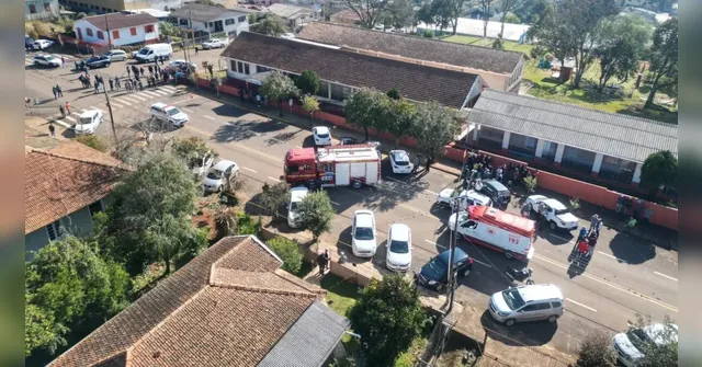 Imagem ilustrativa da notícia Câmeras registram fuga de crianças após ataque em escola no RS