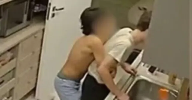 Imagem ilustrativa da notícia Adolescente salva primo de engasgo com manobra de Heimlich 
