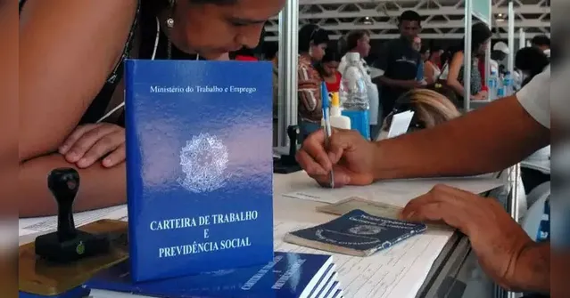 Imagem ilustrativa da notícia Brasil tem menor taxa de desemprego da história: apenas 5,8%