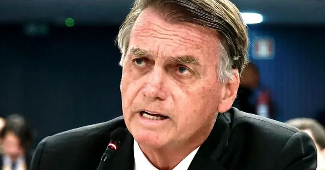 Imagem ilustrativa da notícia Defesa de Bolsonaro pede anulação da delação de Mauro Cid