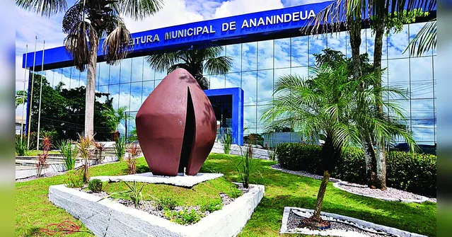 Imagem ilustrativa da notícia Prefeito de Ananindeua faz empréstimo e cria 80 vagas para aliados. Entenda os impactos!
