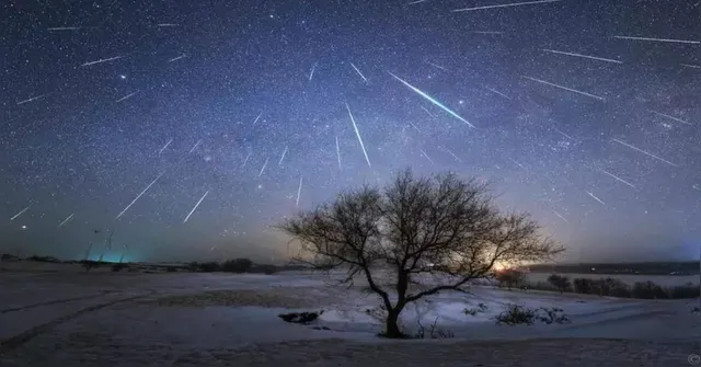 Imagem ilustrativa da notícia Brasil terá chuvas de meteoro nesta semana. Saiba como assistir