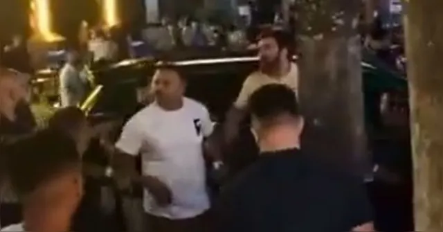 Imagem ilustrativa da notícia Na Bêra: novos vídeos mostram arremessos de cadeira, cerveja e agressões
