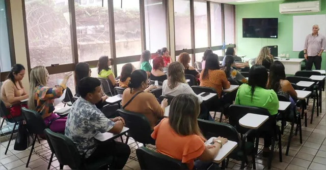 Imagem ilustrativa da notícia Servidores já podem se inscrever no curso de Tecnólogo em Gestão Pública