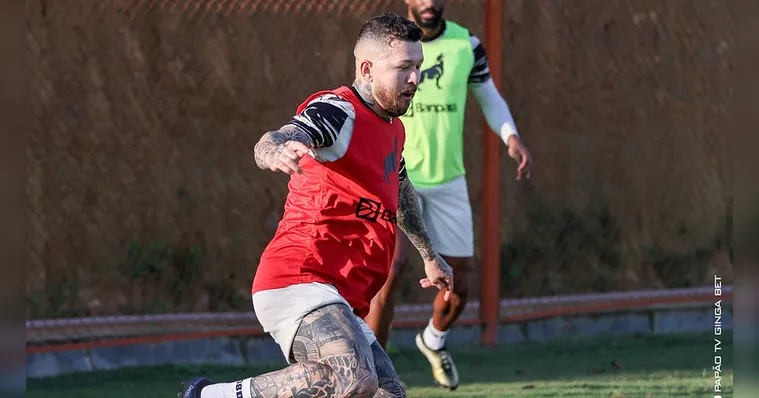 Imagem ilustrativa da notícia Paysandu: Rossi revela "frustração" por não atuar em Manaus