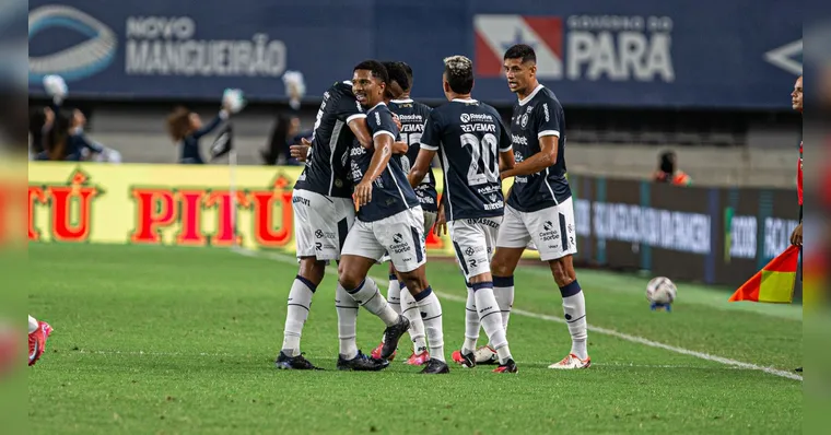Imagem ilustrativa da notícia Série B: Clube do Remo enfrenta Avaí em confronto direto pelo G4