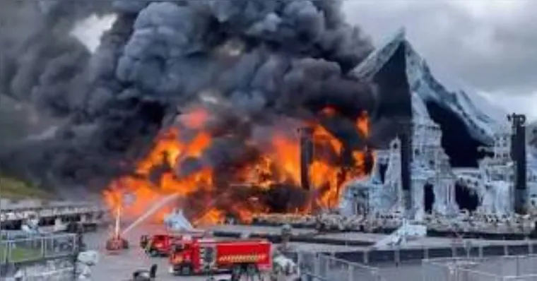 Imagem ilustrativa da notícia Palco do Tomorrowland é destruído por incêndio na Bélgica