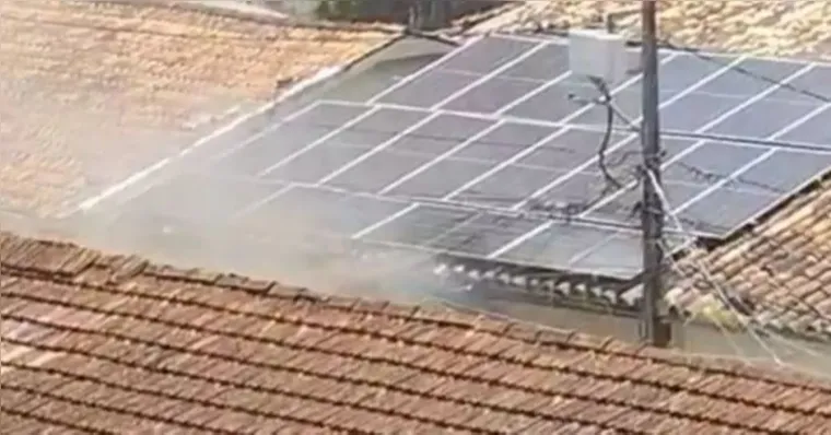 Imagem ilustrativa da notícia Princípio de incêndio movimenta bairro da Cremação, em Belém