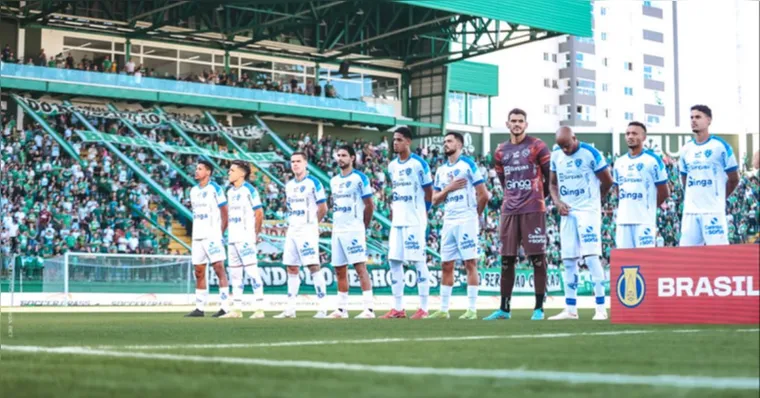Imagem ilustrativa da notícia Paysandu vive no fio da navalha em Série B marcada por equilíbrio