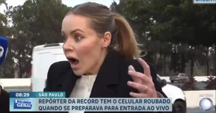 Imagem ilustrativa da notícia Repórter da Record é assaltada antes de entrada ao vivo