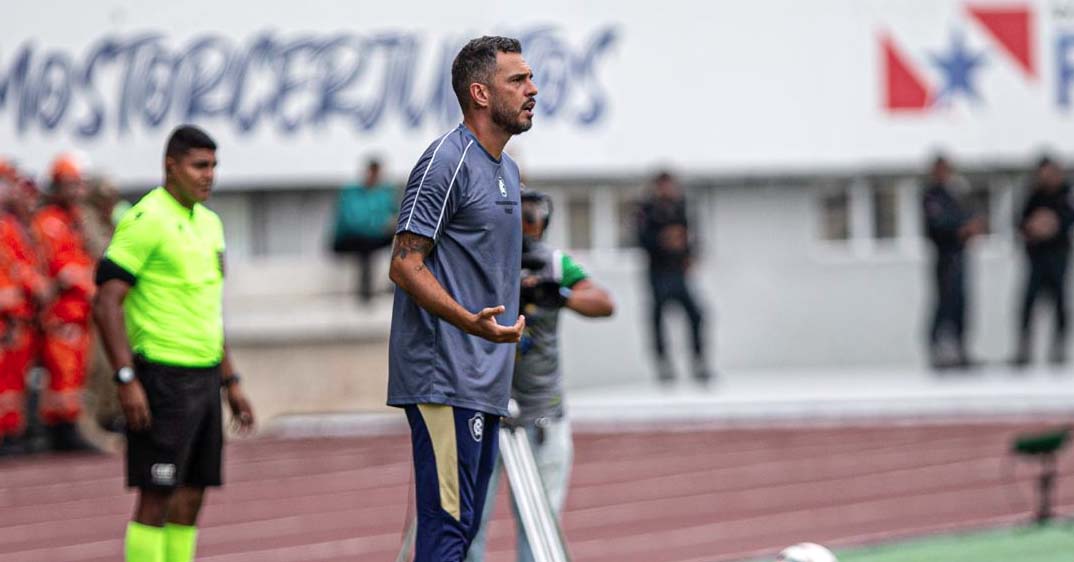 Auxiliar revelou problema do Leão na Série B