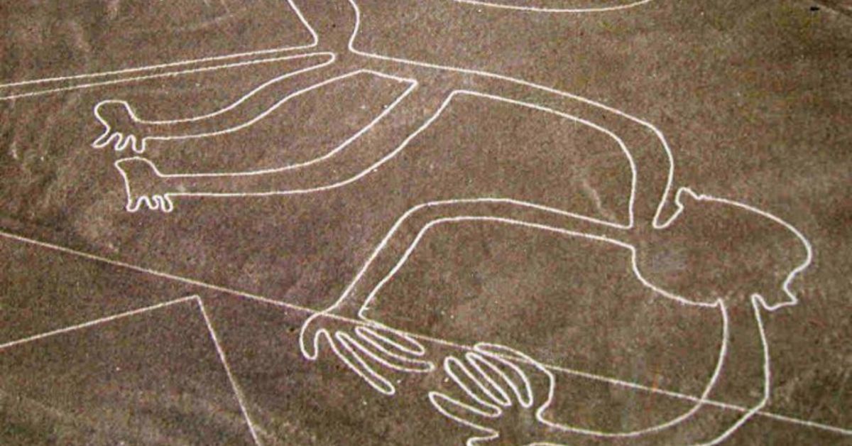 As Linhas de Nazca ficam em um deserto costeiro no Peru.
