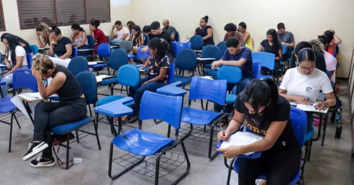 Cursinho Alternativo oferece aulas gratuitas de revisão para o Enem 2025.