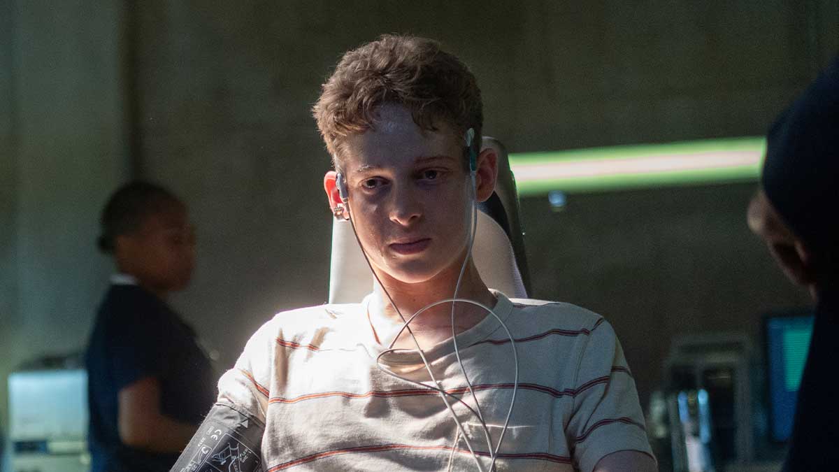 Joe Freeman é Luke Ellis em “O Instituto”