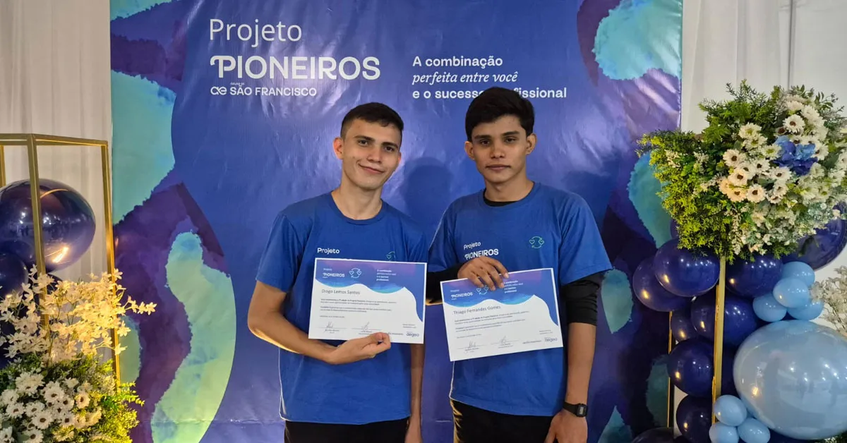 Estudantes Diogo Lemos e Thiago Fernandes