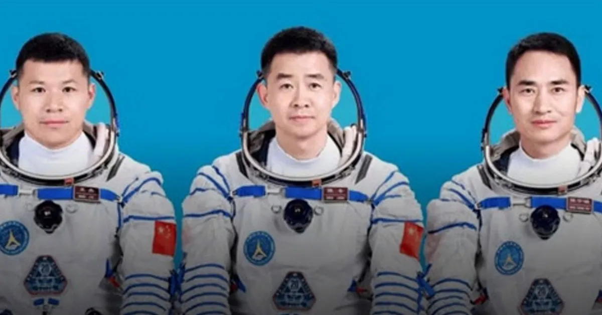 Detritos espaciais deixam tripulação chinesa isolada em órbita