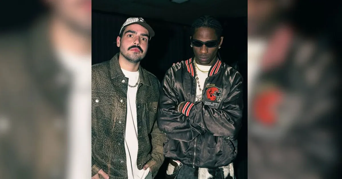 João Silva ao lado do rapper Travis Scott