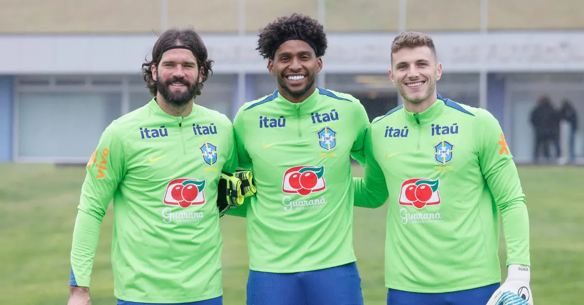 Brasil volta a campo nesta terça-feira (9).