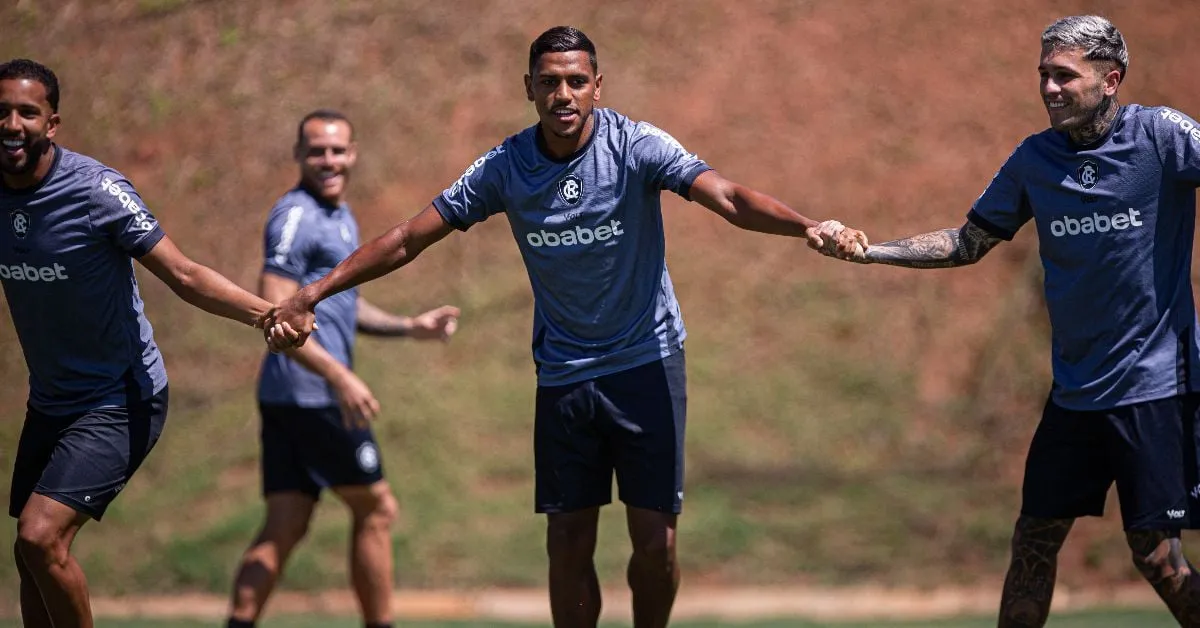 Pedro Rocha prega união do grupo e empenho do início ao fim para conquistar a vitória hoje