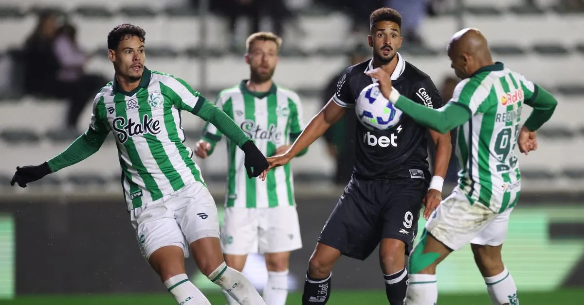 Chris Ramos muda o jogo no segundo tempo e dá nova esperança ao ataque alvinegro; Alex Telles também marca em reencontro com ex-clube