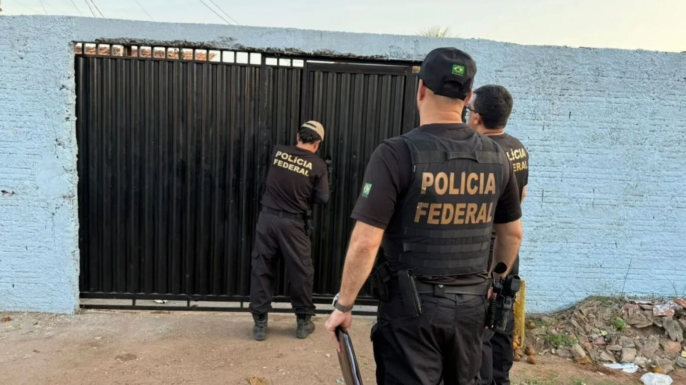 Quatro mandados de busca e apreensão expedidos pela 2ª Vara Federal de Marabá/PA foram cumpridos.