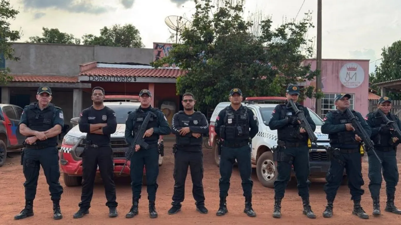 Policiais que participaram da força-tarefa que resultou na prisão do acusado