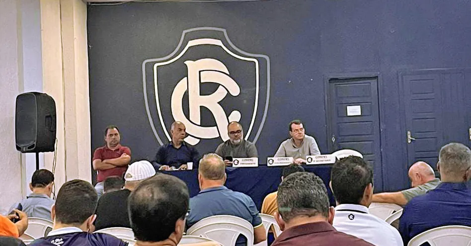 Azulinos se reuniram na sede social do clube