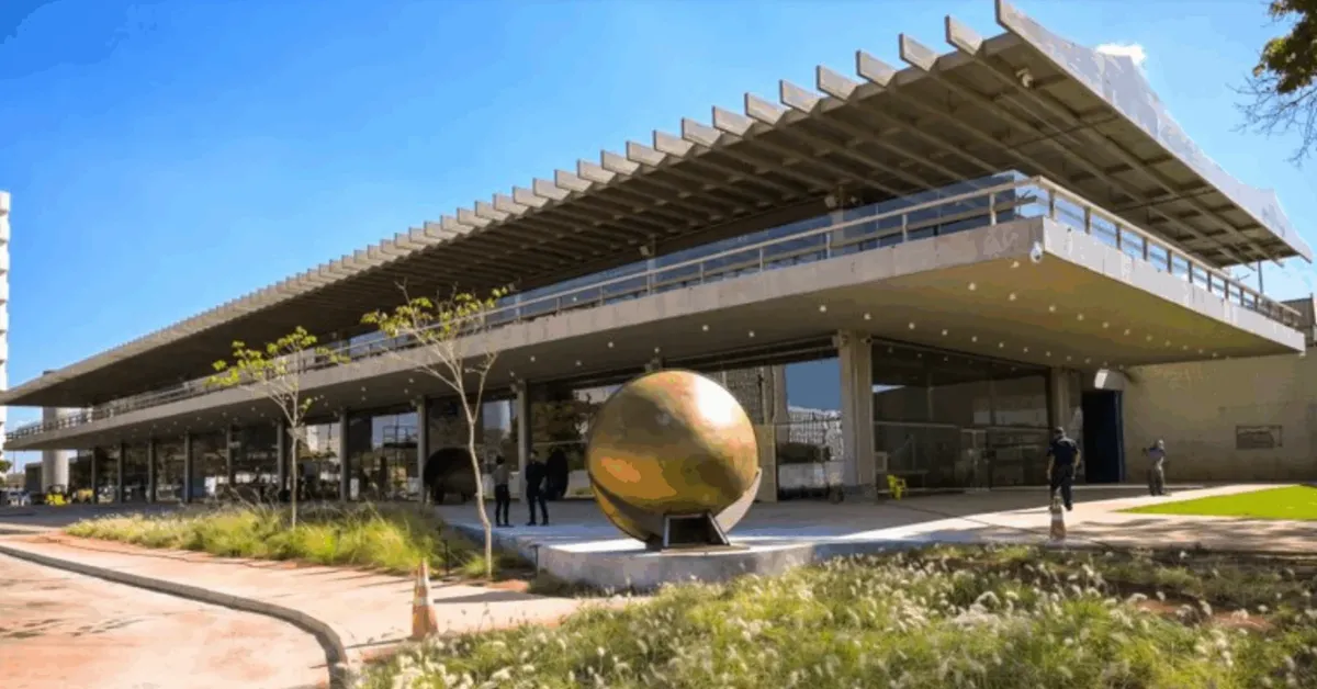 Ministério da Saúde e SESI Lab apresentam exposição sobre Aids, em Brasília.