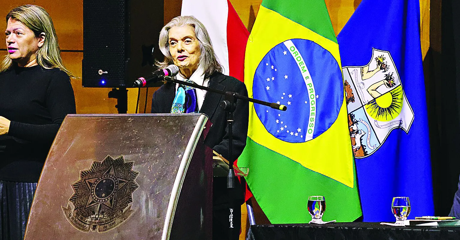 Cármen Lúcia destacou a confiança do eleitorado brasileiro no sistema eleitoral brasileiro