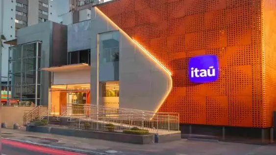 Maior banco do país quer contratar 90 pessoas