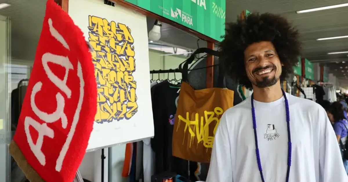 O artista WBS Barros destacou que a feira amplia a visibilidade do trabalho e incentiva novas parcerias comerciais.