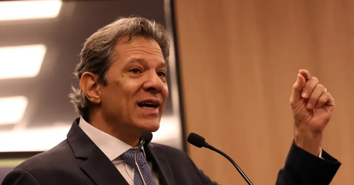 O ministro concedeu entrevista ao podcast Três Irmãos