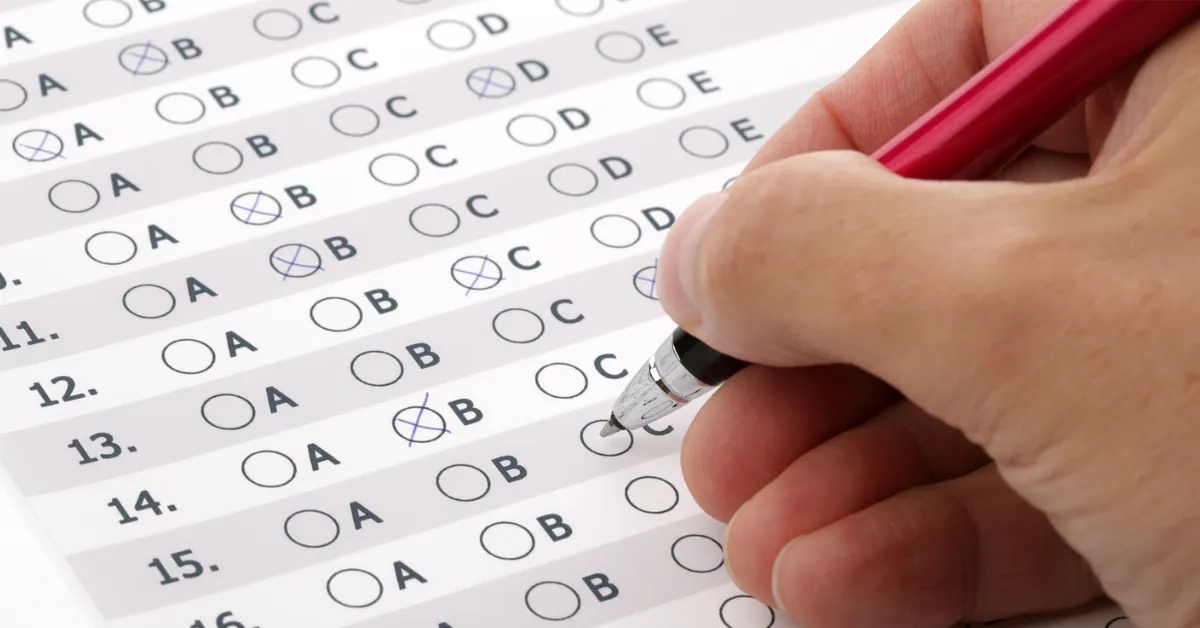 As oportunidades contemplam cargos de níveis fundamental, médio e superior, com salários que podem chegar a R$ 8.500,00.