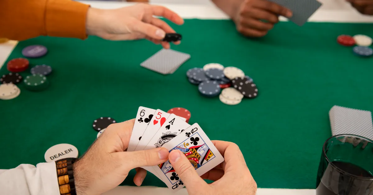 Diferente dos jogos físicos, os cassinos online funcionam com base em algoritmos.