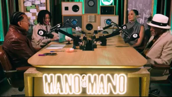 O momento entre Brown e Pitanga no Mano a Mano