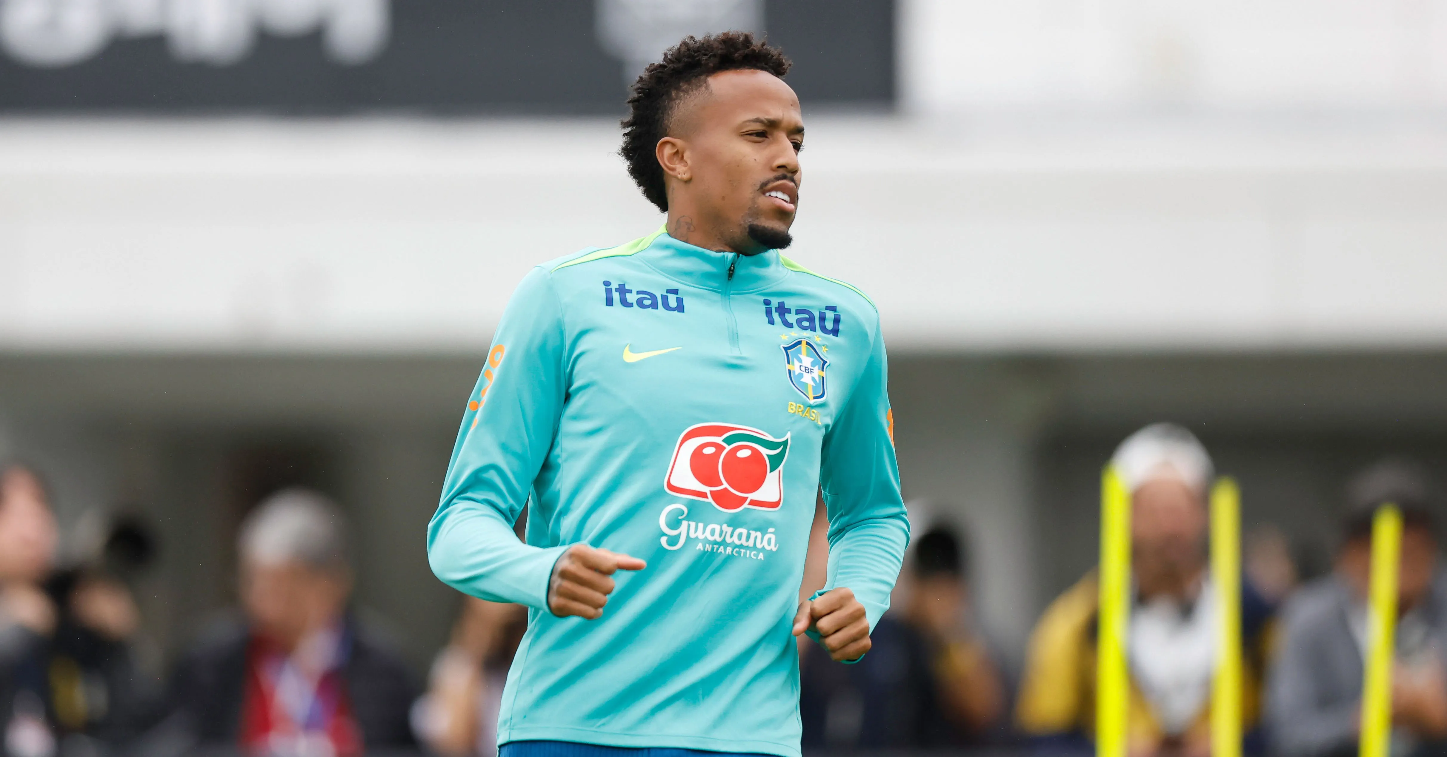 Militão vem sofrendo com as condições físicas nos últimos anos