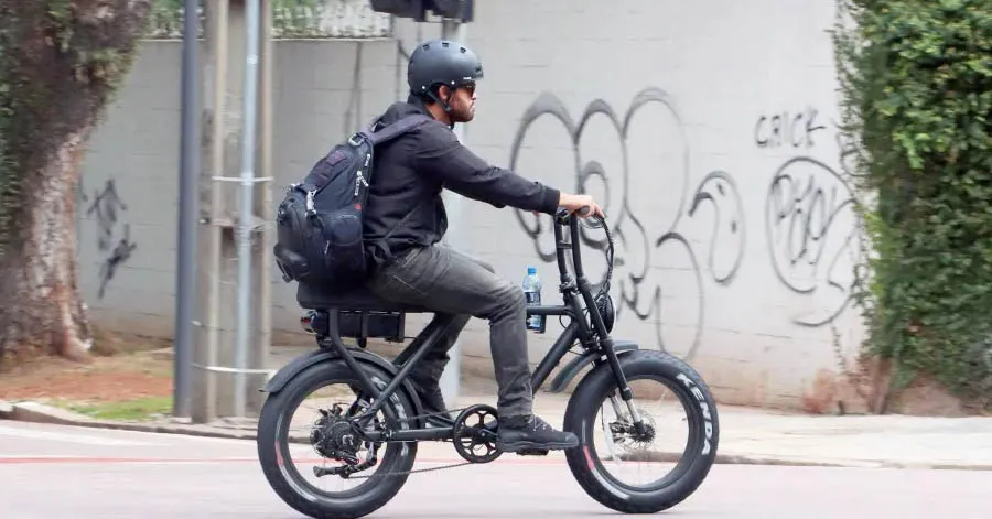 A partir de 1º de janeiro de 2026, entrarão em vigor novas regras que mudarão a vida dos proprietários de motinhas elétricas