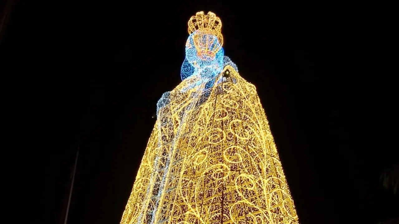 Imagem ilustrativa da notícia: Painéis luminosos das imagens da santa são roubados na Júlio César e Doca