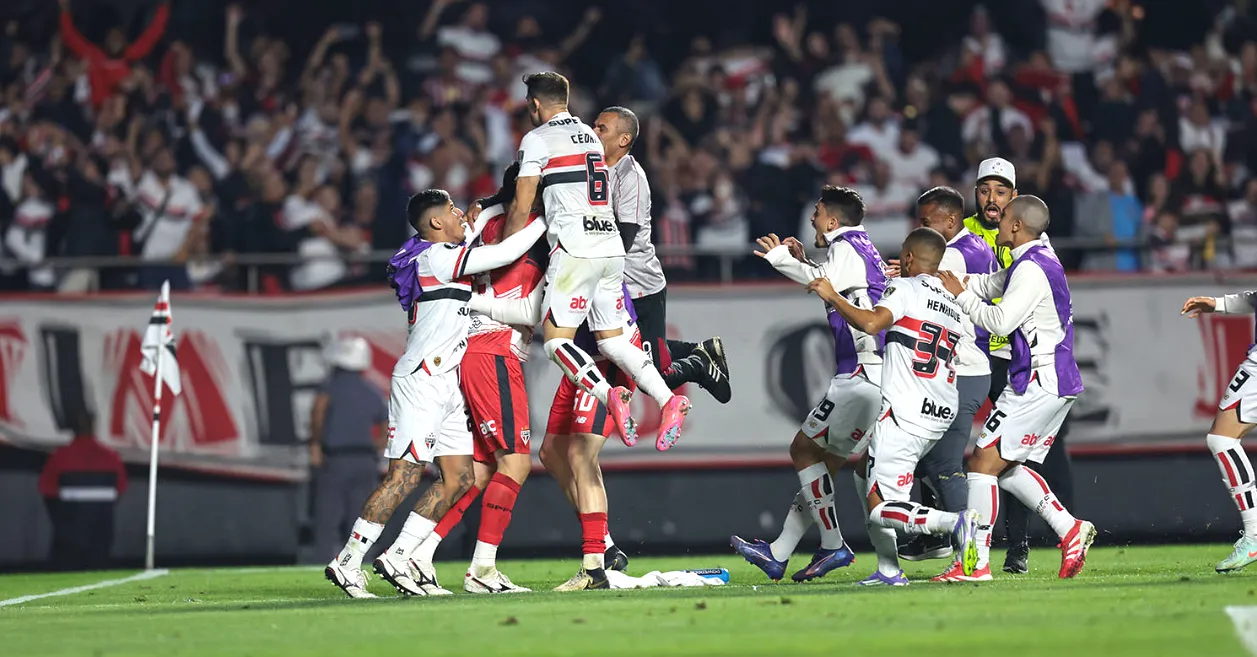 Tricolor quer o tetra da Liberta
