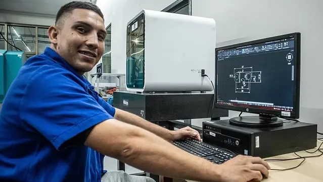 SENAI ofertas cursos de capacitação profissional