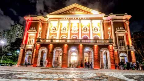 Theatro da Paz terá horários especiais neste feriado