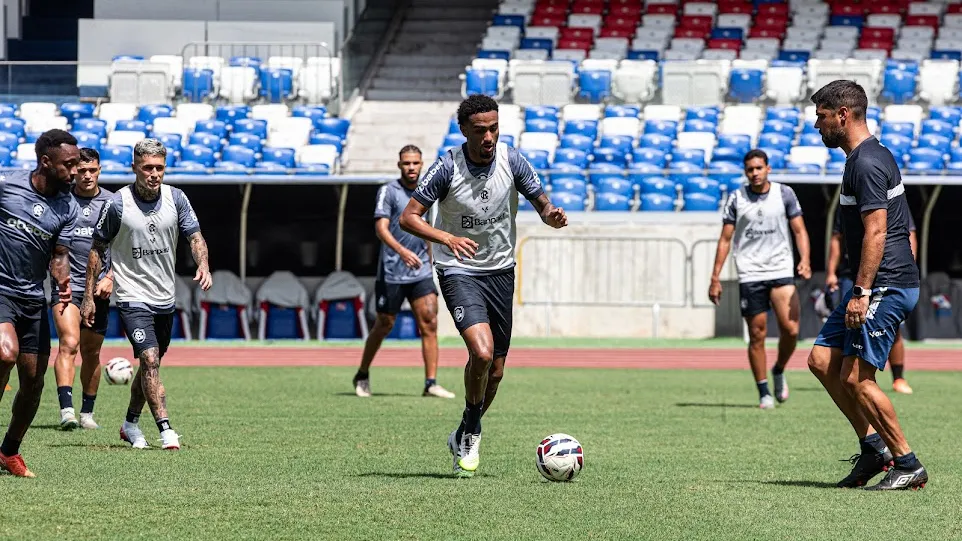 Clube do Remo busca quebrar jejum de vitórias em confronto decisivo contra o Criciúma na Série B